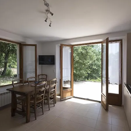 La Flassantine - Appartement Flassans-sur-Issole Extérieur photo
